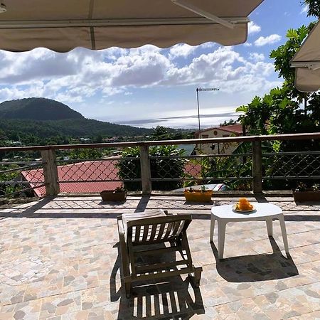 Villa La Terrasse Du Houelmont à Gourbeyre Extérieur photo